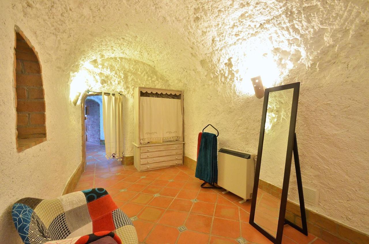 House&Cave Parking And Terrace, In The City Granada Exterior photo